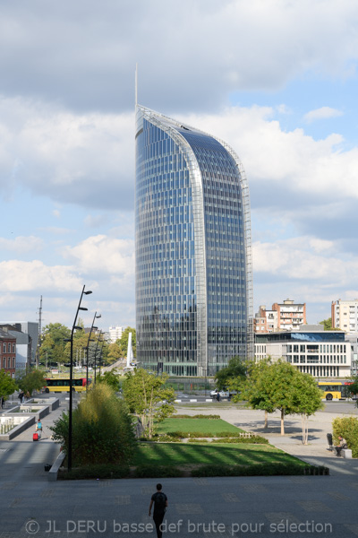 tour des finances à Liège